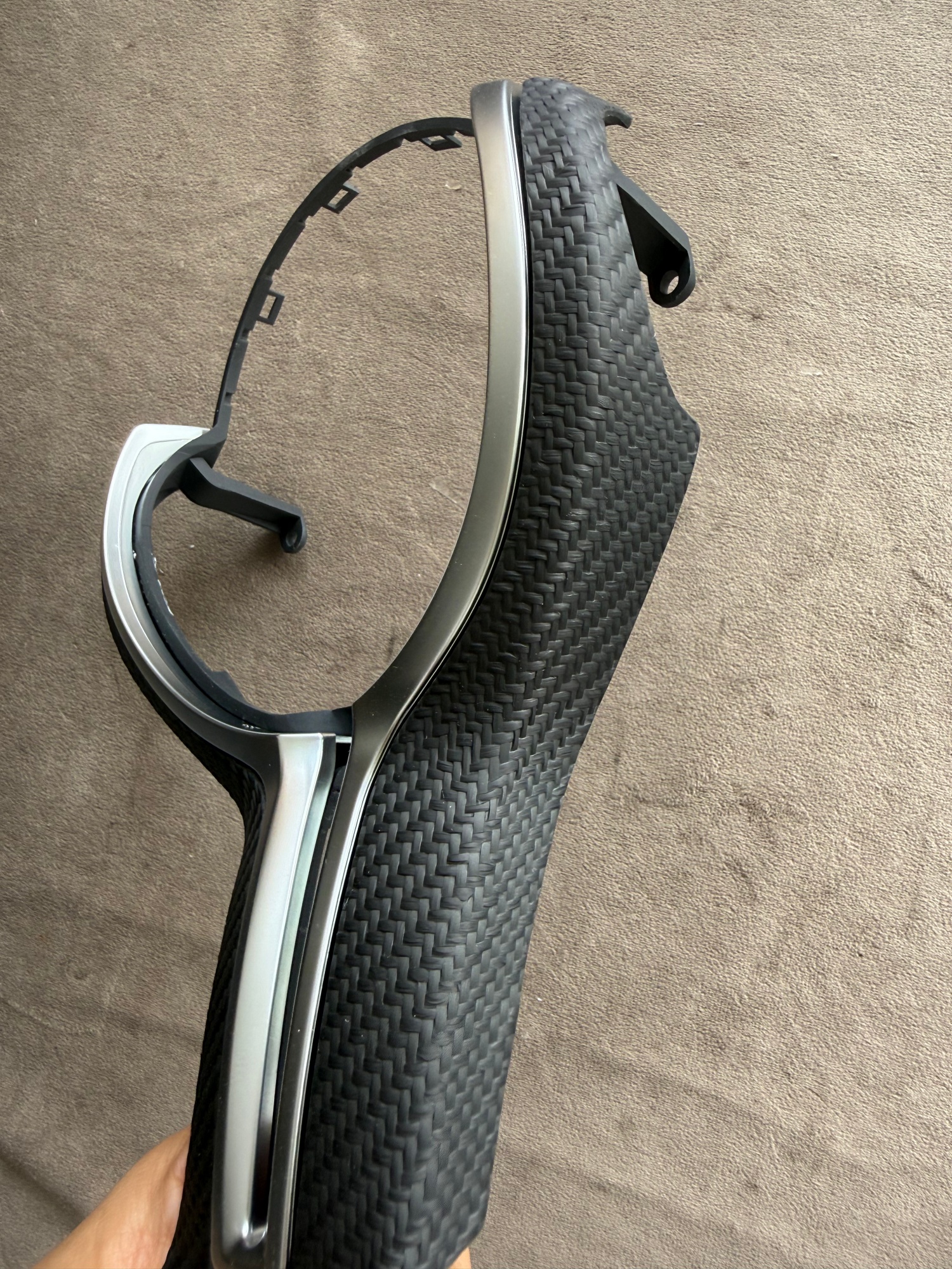 Steering Wheel Cover Plate Rea - Crepe Pan Carbon recensione e prezzo