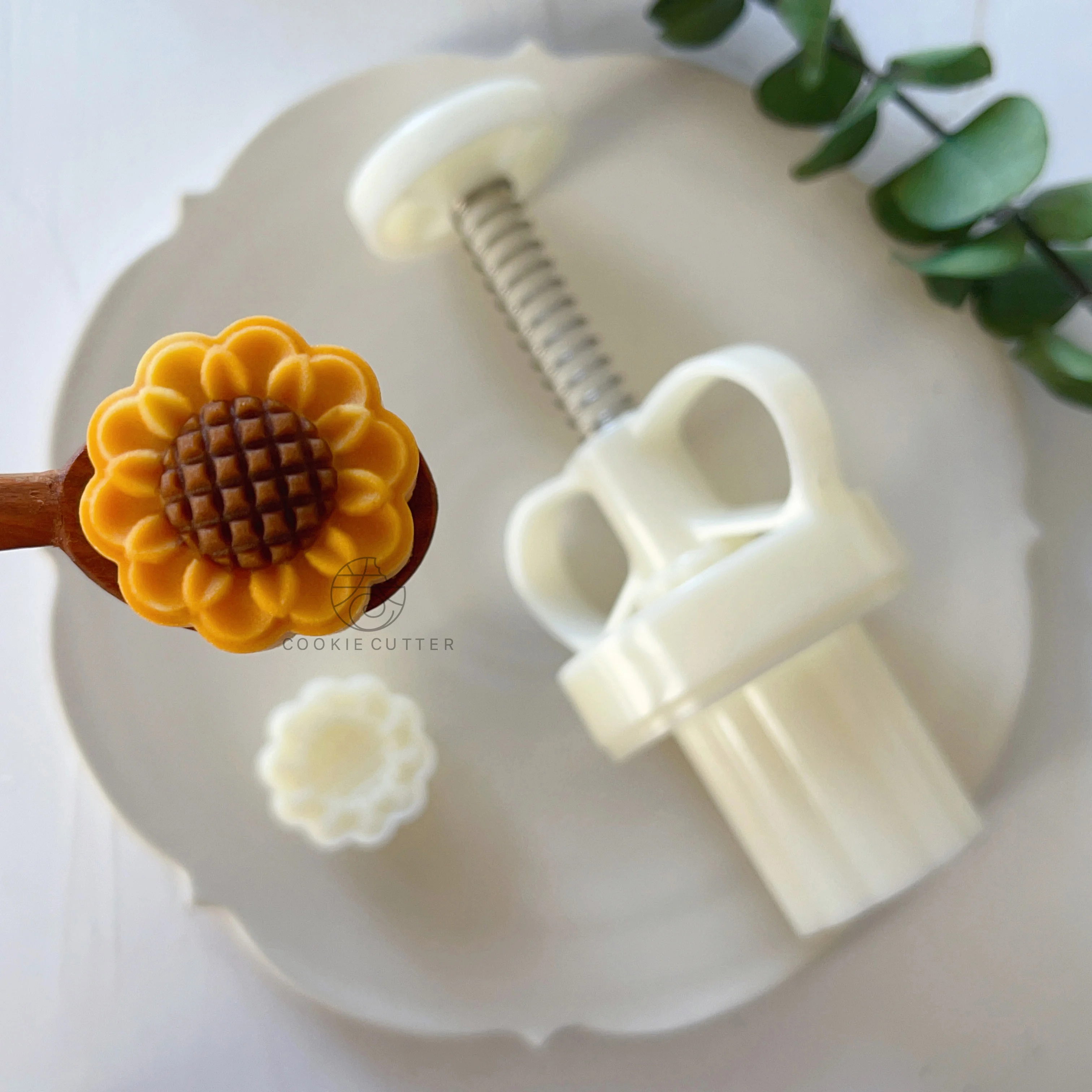 20g Mini Sunflower Shape Moonc - Bunny Cake Mold recensione e prezzo