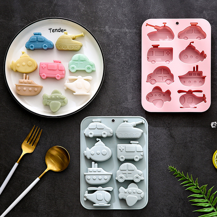 8-Cavity 8 Different Vehicle T - Bunny Cake Mold recensione e prezzo