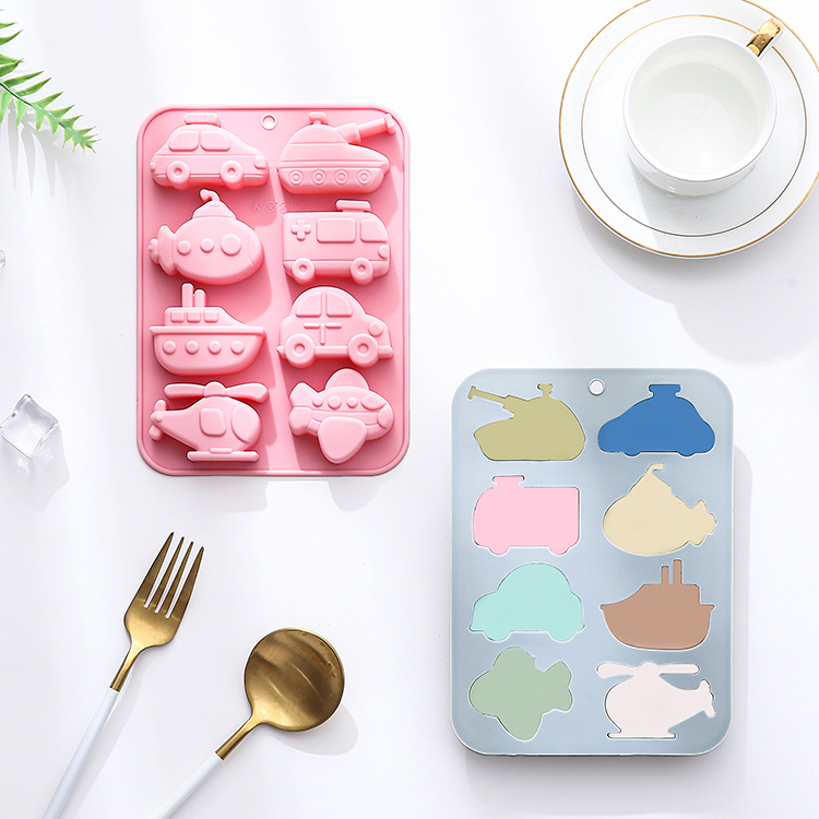 8-Cavity 8 Different Vehicle T - Bunny Cake Mold recensione e prezzo